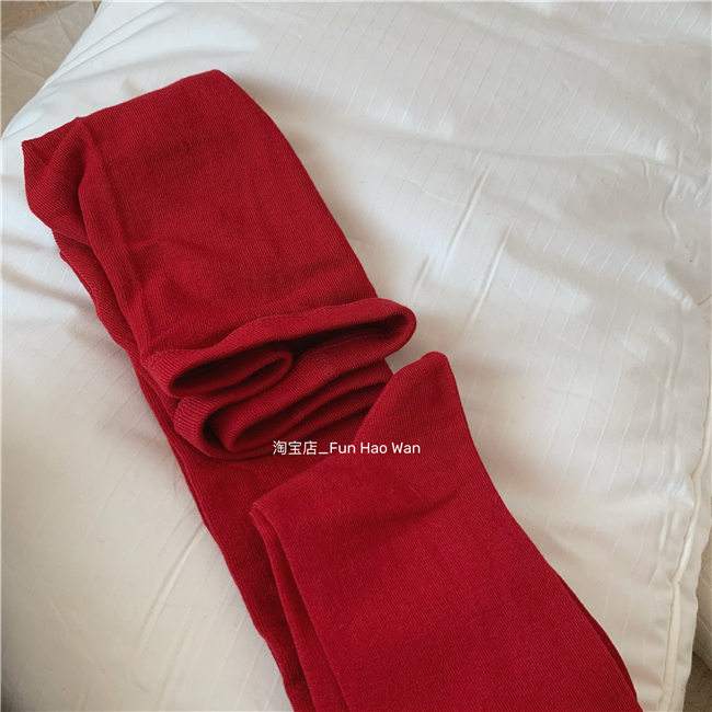 氛围感红连裤袜~基础厚度 适合忽冷忽热的天气 本命年新年打底女