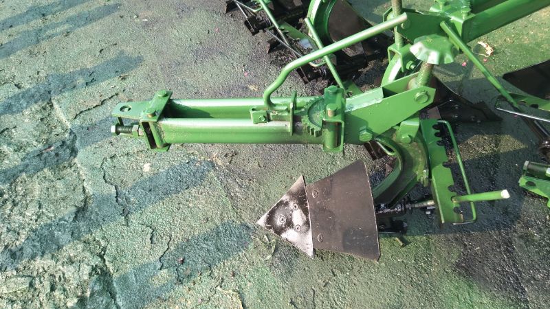 微耕机加重款配套双面犁，开沟犁，可左右调节开沟犁翻土犁