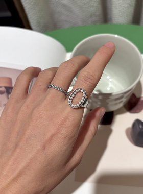 耳边铛。轻奢珍珠椭圆开口戒指女金色小众设计感食指戒指环