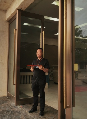 在线看房子户型图分析家居摆件