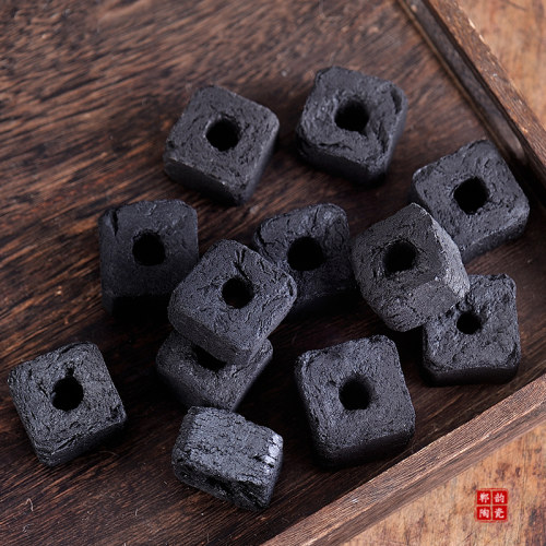 4.5kg炭竹炭烧煮茶2.5公斤竹子碳木炭烧烤耐烧家用小块小方块竹碳 - 图1