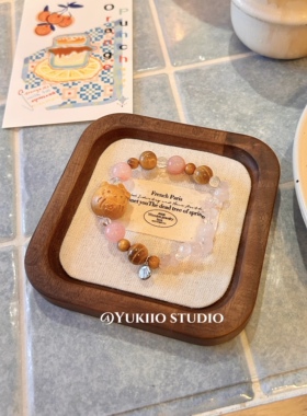 小花Kitty檀木串珠手链复古百搭