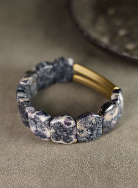 曲尾花原创个性珊瑚石手排手串