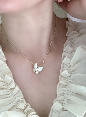 纯银白贝母蝴蝶锆石轻奢项链