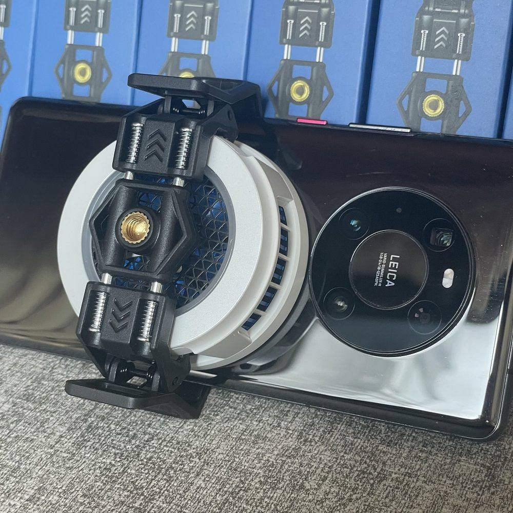 磁吸手机散热器通用背夹适用于飞智B7X弹簧夹子硅胶不伤手机配件,淘宝优惠券,粉丝福利购,淘宝优惠卷