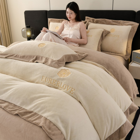 轻奢加厚牛奶绒床上四件套冬季珊瑚绒法式双面加绒刺绣被套床单款