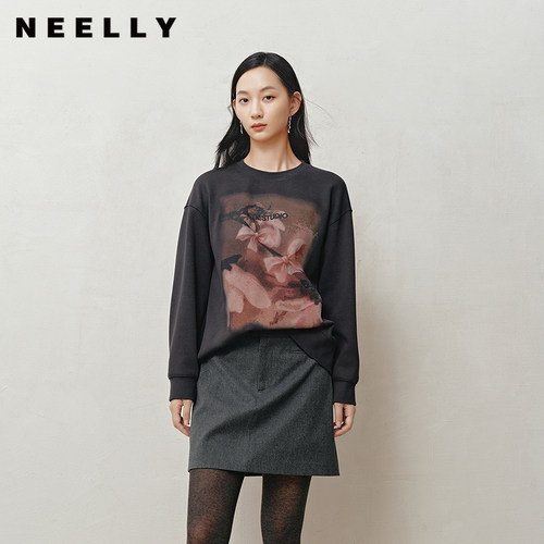NEELLY纳俪商场同款冬新款时尚宽松印花卫衣女休闲文艺套头上衣 - 图0