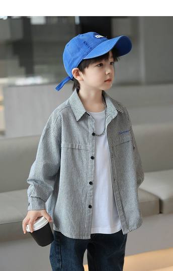 Kinderkleidung Jungenhemden Frühling und Herbst Kinder gestreifte Langarmhemdjacke 2025 neue Frühlingskleidung Koreanische Version