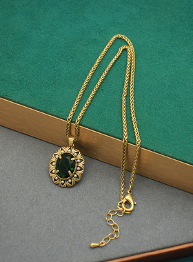 春季新款中古款复古祖母绿锆石项链长款百搭吊坠