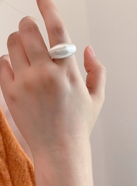 法式个性拉丝哑光戒指女弧形胖圆铜镀金简约设计开口食指戒配饰品