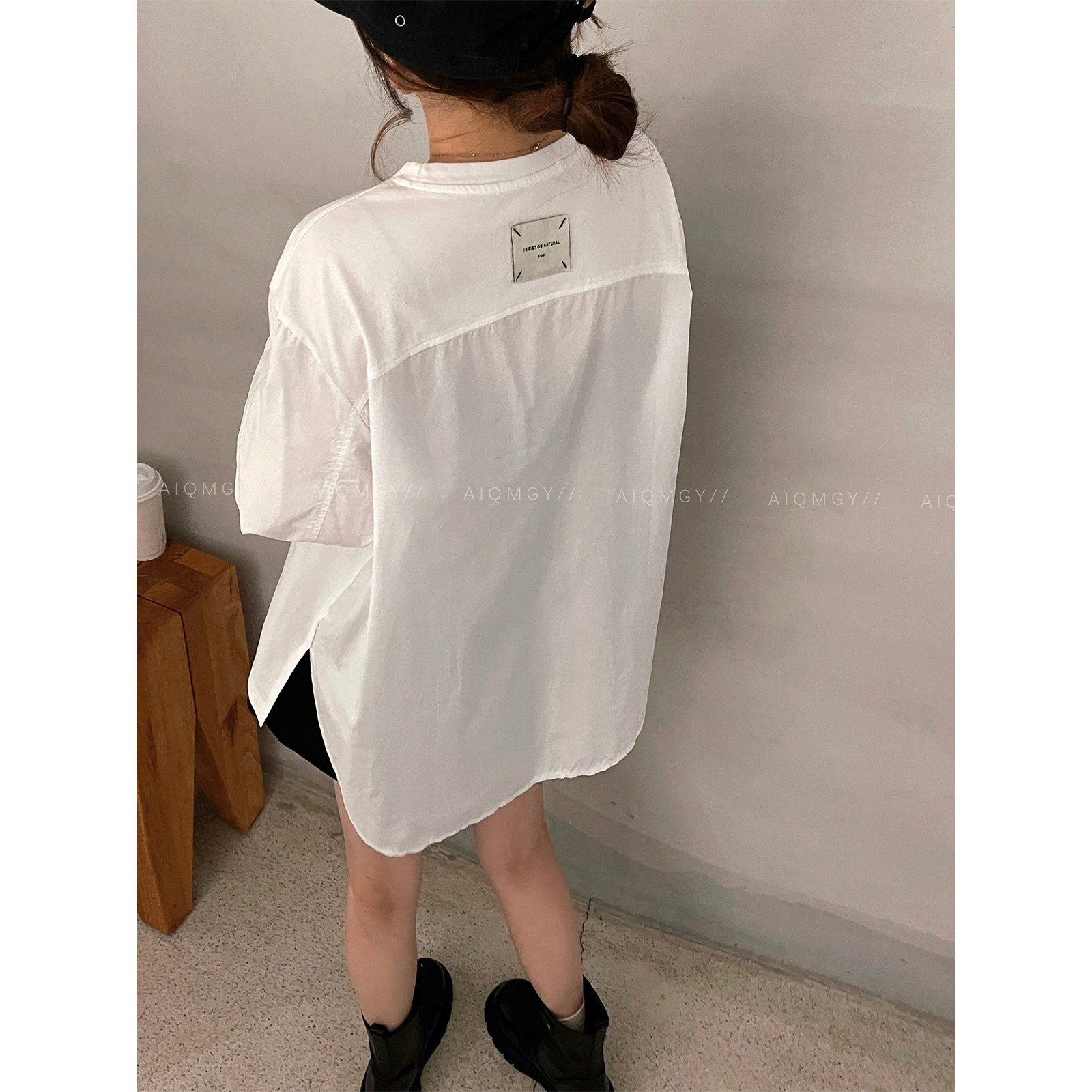 爱情魔鬼鱼 白色圆领长袖开叉衬衫女2025年秋季新款宽松休闲上衣