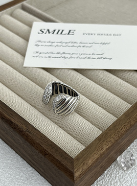 s925纯银双鲨形戒指女