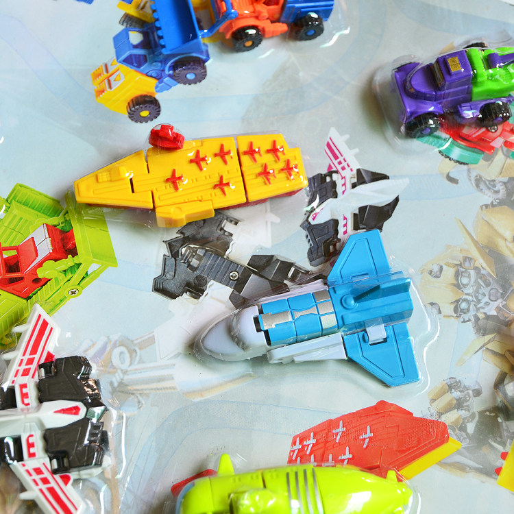 吊板挂板玩具 变形机器人 变形汽车飞机小金刚 热卖 - 图1