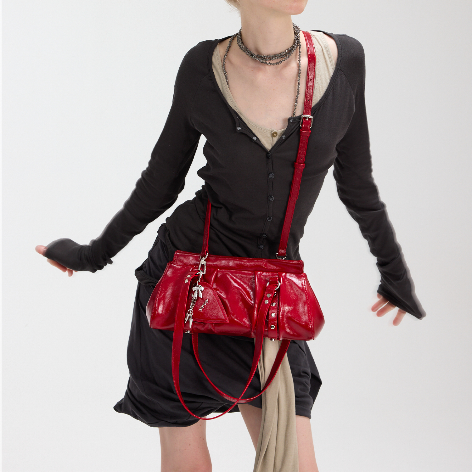 VFVF结婚红色包包女婚包新娘单肩斜挎包腋下包法棍包高级感2025 - 图0