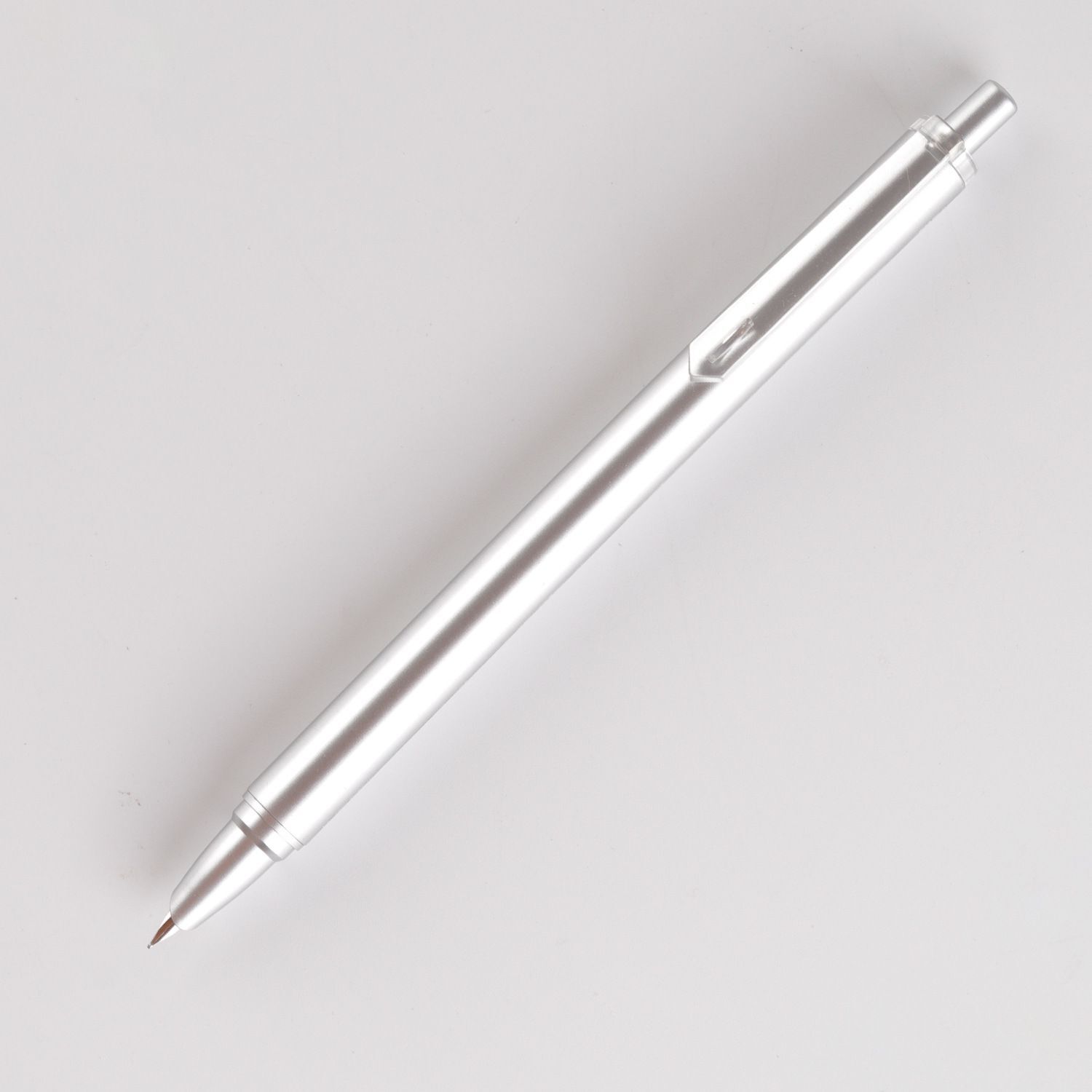 按动钢笔小学生专用钢笔特细0.38mm按动出尖三年级练字墨水笔换墨 - 图3