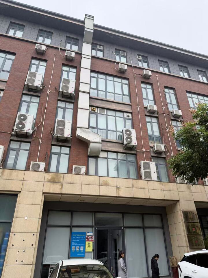 济南市槐荫区二环西路美里路777号济南农产品贸易中心仓储加工配送区42号楼101、102、103 - 图1