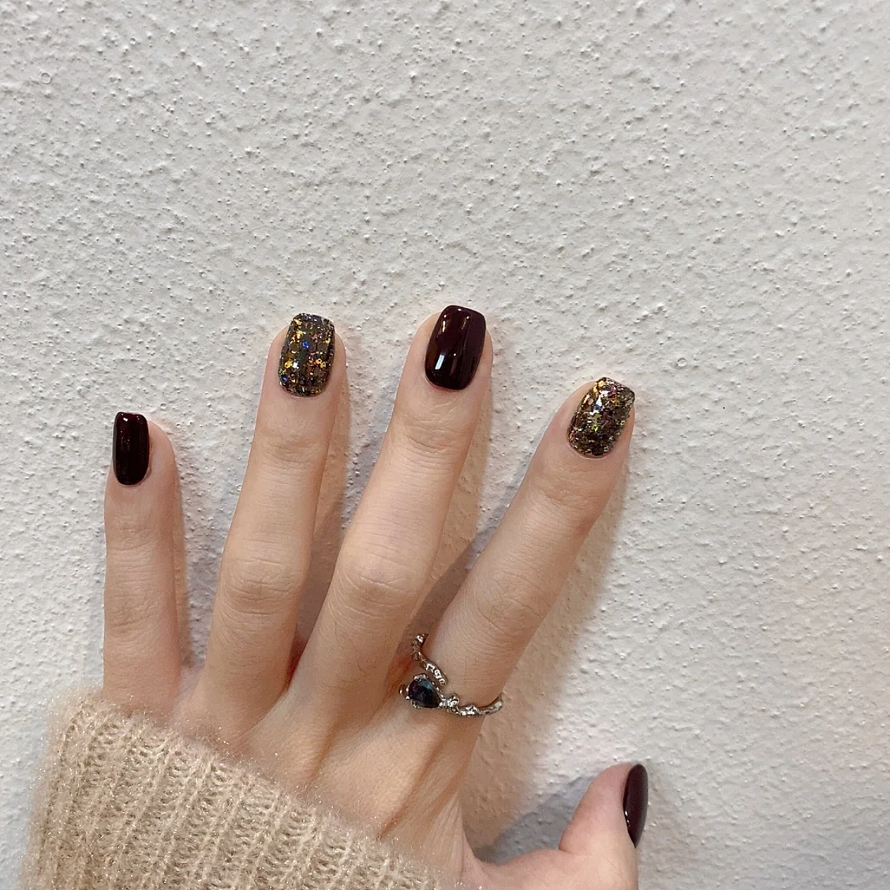 纯手工穿戴甲美拉德秋冬高级感美甲气质显白短款可拆卸假指甲贴片,淘宝优惠券,粉丝福利购,淘宝优惠卷