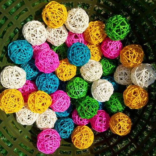 10pcs Primary Color Sepak Takraw Parrot Chewing Toy Ball Pet - 图0