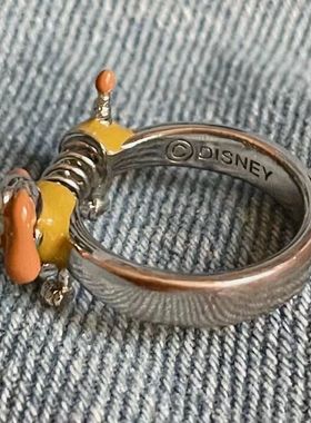 小红书同款弹簧狗戒指女ins小众设计可爱卡通学生高颜值高级礼物