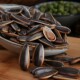 Qiwang pecan flavored melon seeds bagged sunflower seeds