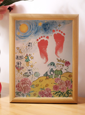 生肖蛇宝宝满月百天小王子公主插画新生儿仪式感摆件抓周月子礼物