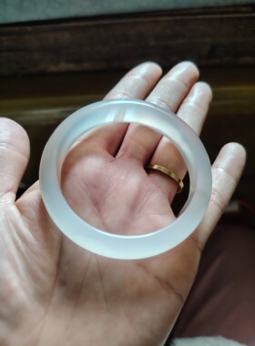 50圈口天然原色无烧无染色马料玉髓手镯女送礼玉镯子玛瑙手镯