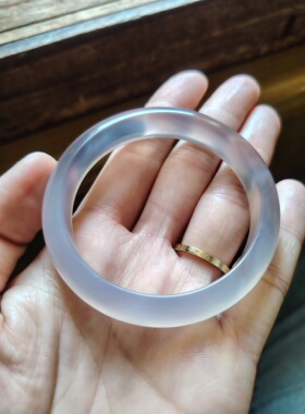 51圈口天然无烧无染色灰紫色玉髓手镯冰种玛瑙玉镯送女友生日礼物