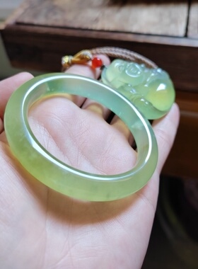 50圈口天然原色无烧无染色岫玉手镯套装吊坠挂件玉坠女款弥勒佛