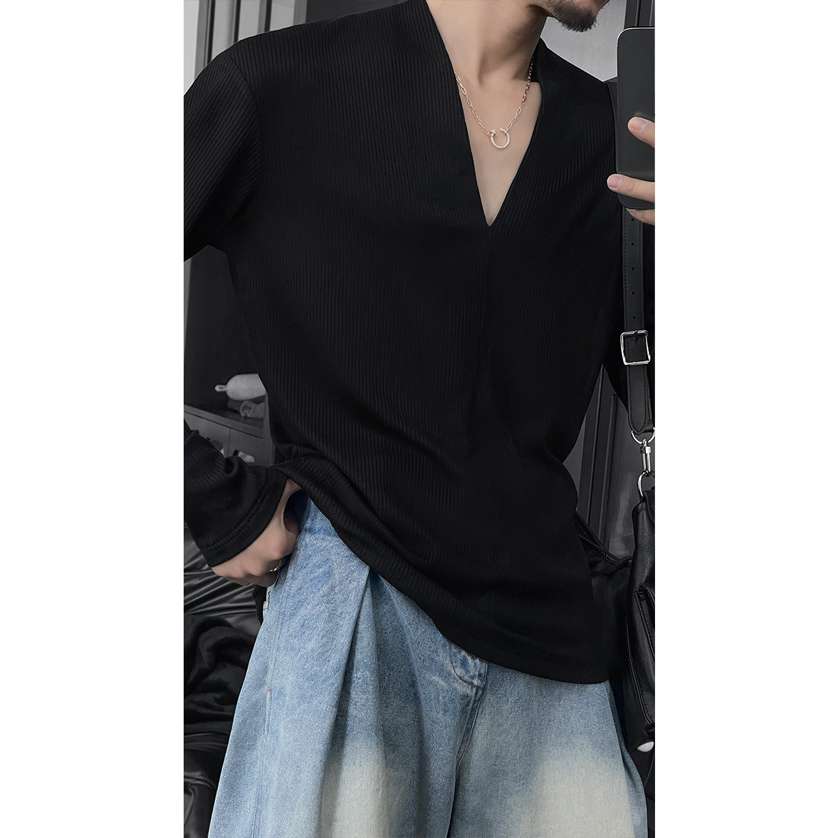 龙叨叨春季新品高级感气质v领针织衫男韩系简约纯色休闲长袖上衣,淘宝优惠券,粉丝福利购,淘宝优惠卷