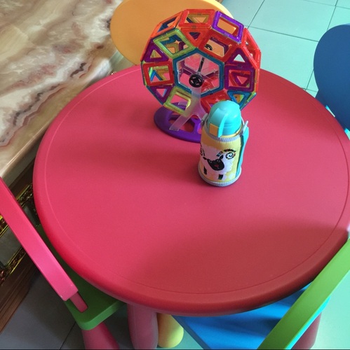 1212淘宝加厚儿童塑料桌椅宝宝餐桌椅饭桌幼儿园学习书桌童桌