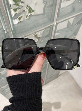 大框方形防紫外线墨镜女偏光
