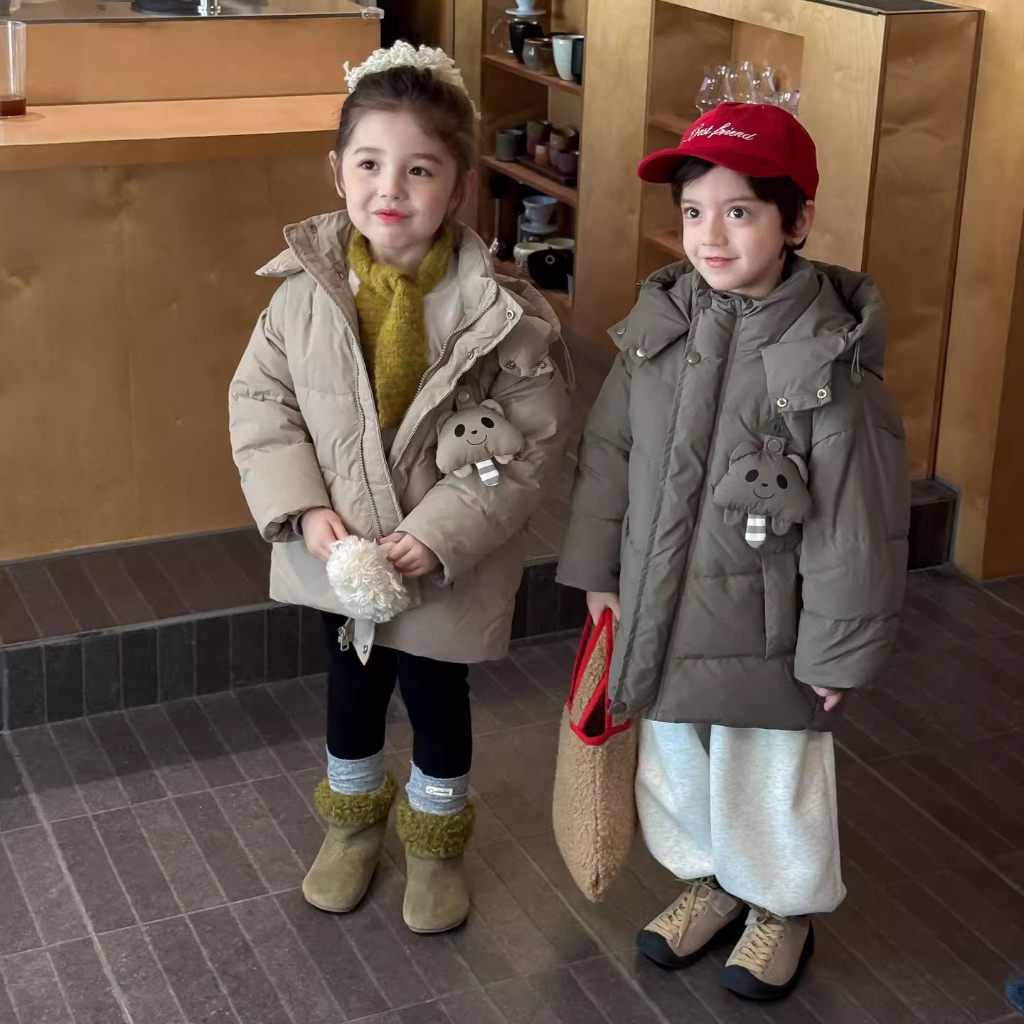 小童卡通中长款连帽羽绒服男女童2025冬装宝宝棉衣服儿童加厚外套 - 图2