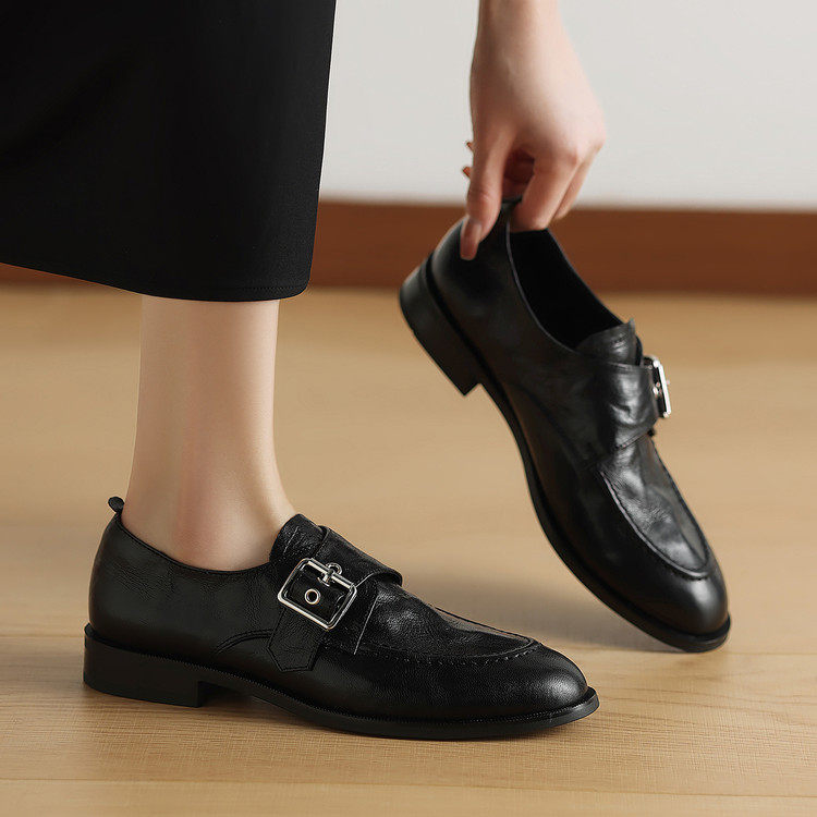 圆头方跟橡胶胶粘工艺头层猪皮深口单鞋,淘宝优惠券,粉丝福利购,淘宝优惠卷