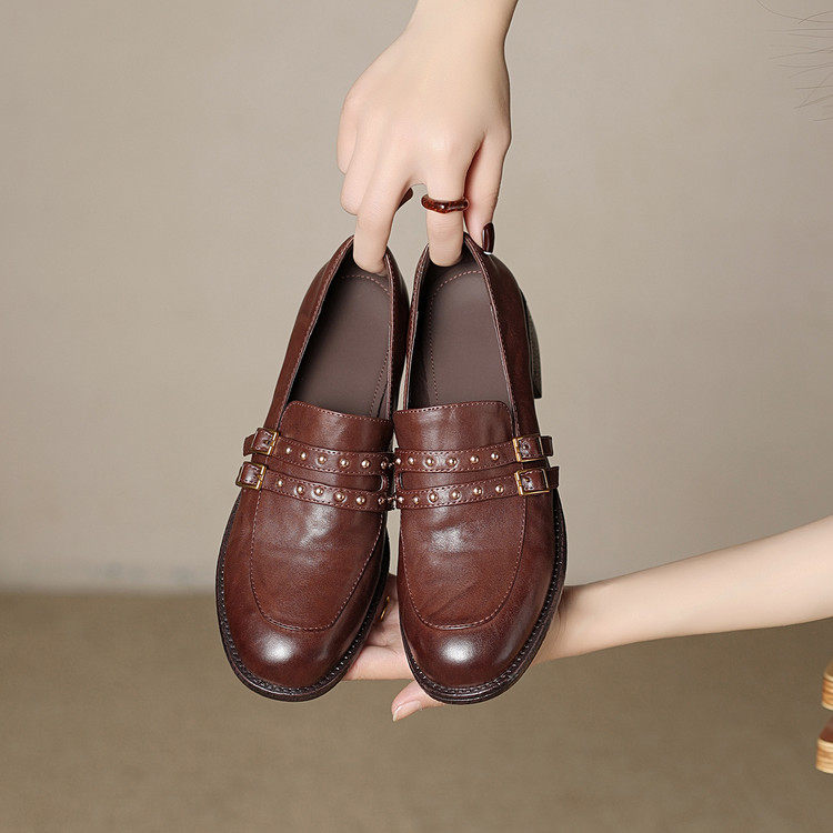 圆头方跟橡胶胶粘工艺头层猪皮深口单鞋,淘宝优惠券,粉丝福利购,淘宝优惠卷