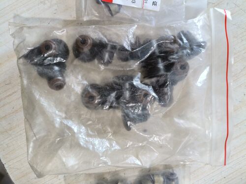 中华骏捷 尊驰 FRV 1.3 1.5 1.6 1.8 2.0 bm15v3 v5v6气门油封 - 图1