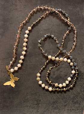 vikiko日本时尚show女模特毛衣链