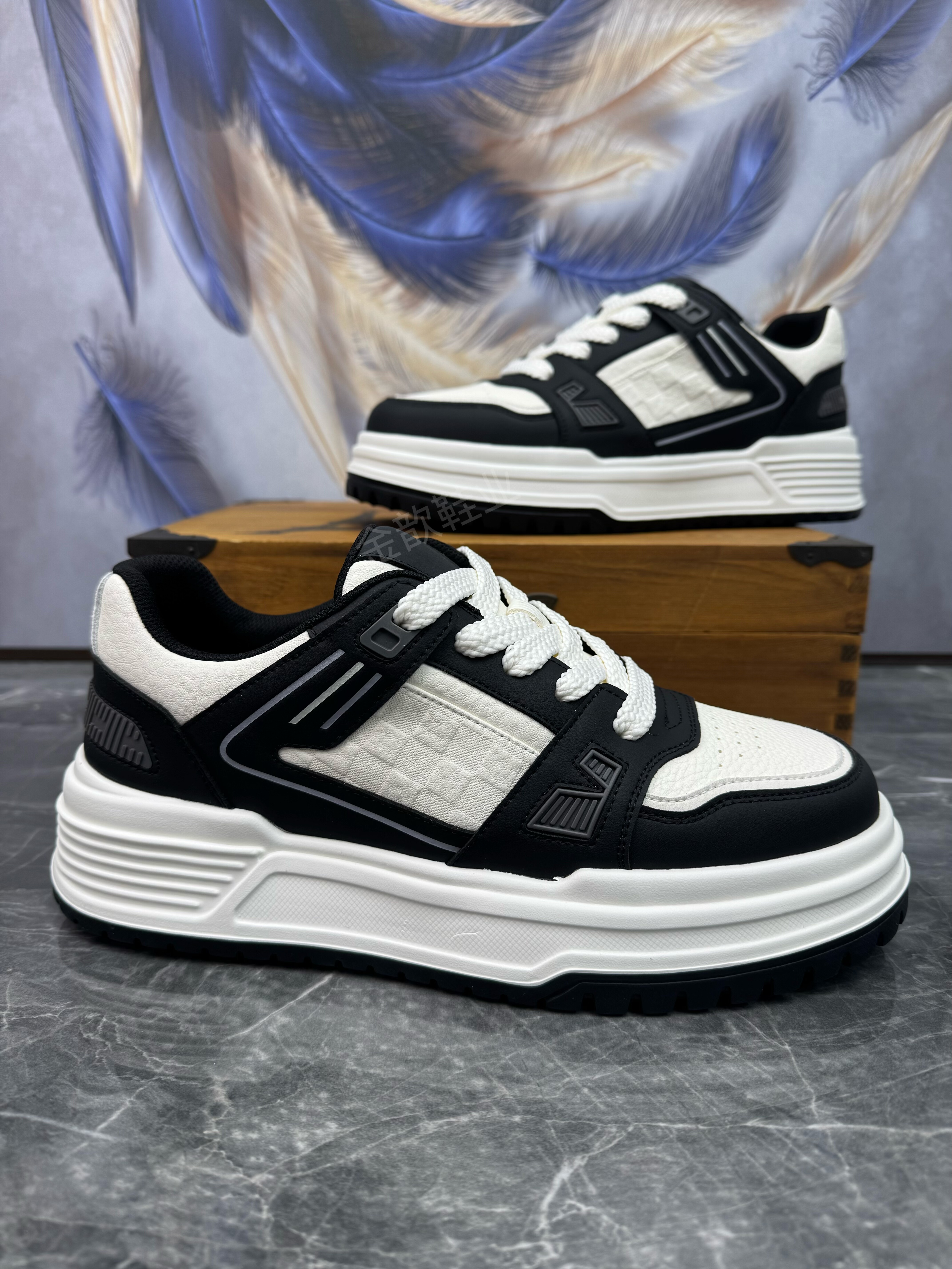 男鞋2026春季新款轻便软底真皮透气潮流拼色百搭户外运动休闲板鞋,淘宝优惠券,粉丝福利购,淘宝优惠卷