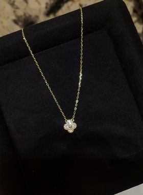 S925纯银四叶草锆石项链女轻奢