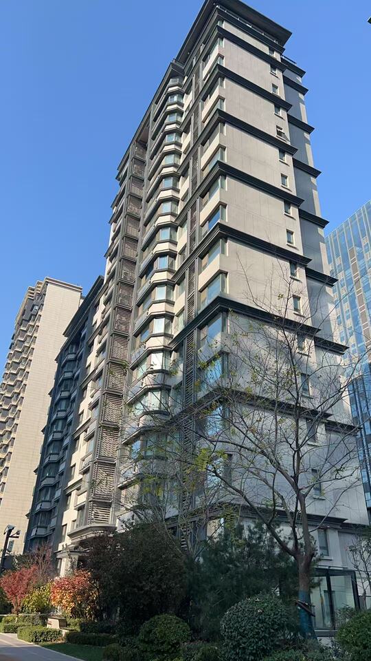 济南市历下区奥体西路以西、新泺大街以北尊邸花园3区3号楼1-402室房产