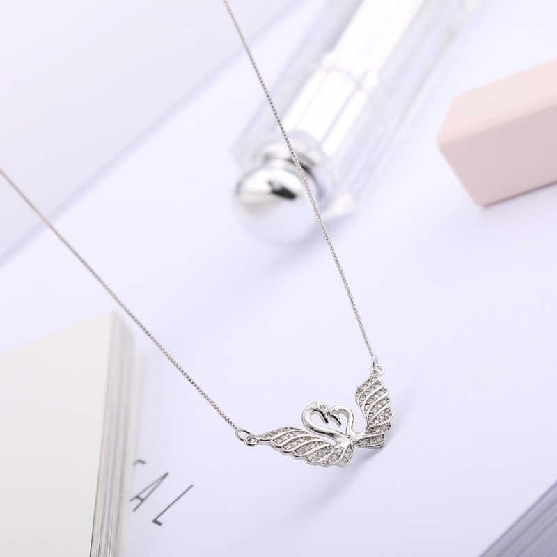 韩版学生简约鸳鸯小天鹅款女毛衣链 曼休妮饰品项链