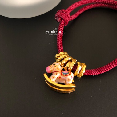 新款珐琅彩色摇摇木马红绳手链女ins小众轻奢手工定制新年配饰