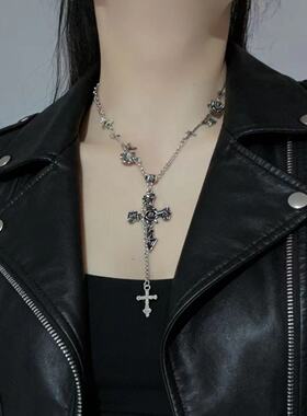 个性ins风小众花朵十字架流苏项链欧美时尚甜酷锁骨链嘻哈配饰