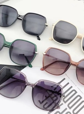 偏光太阳镜防紫外线磨砂深显肤