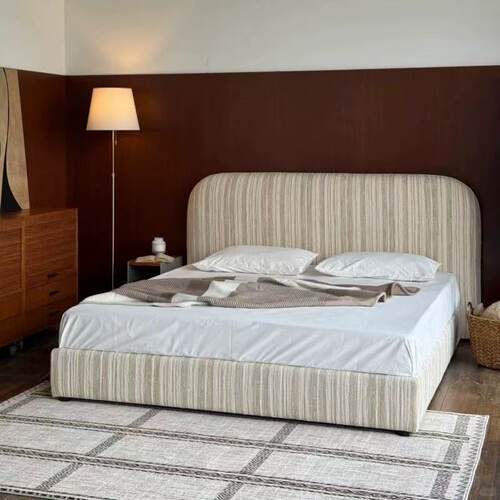 法式侘寂风软包布艺床现代简约主卧室北欧复古风雪尼尔网红双人床 - 图2