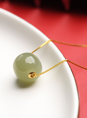 天然和田玉黄口晴水锁骨链吊坠