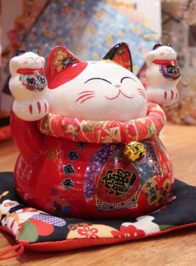 招财猫可爱风家居客厅桌面摆件