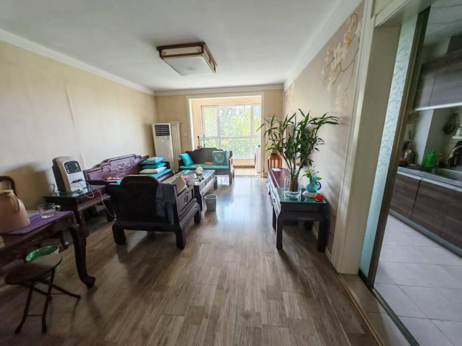 济南市市中区二环南路1299号银丰花园2号楼2-404房产