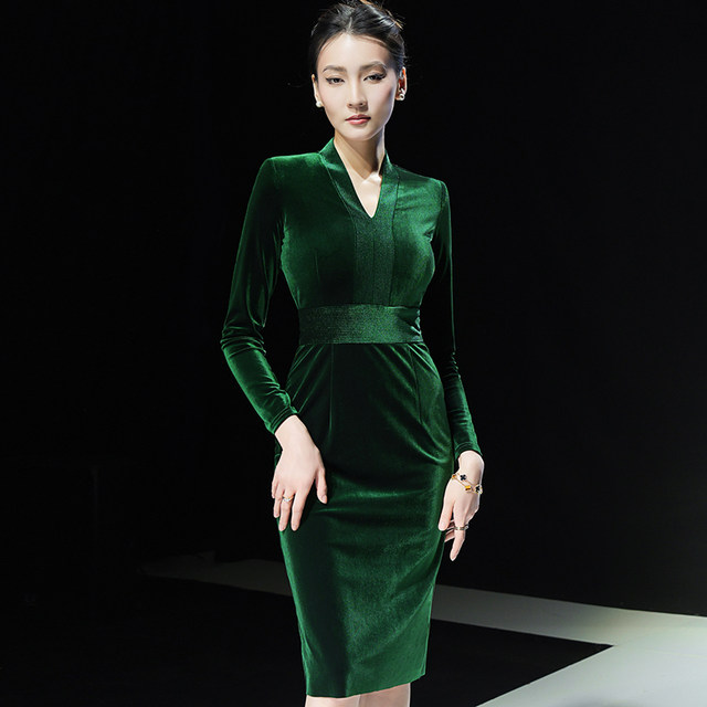 ເສື້ອຄຸມສະໂພກຂອງແມ່ຍິງ Slim Fit Velvet