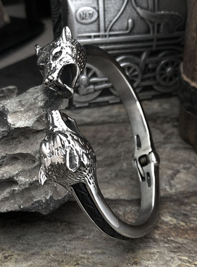 欧美狼头男士钛钢手镯