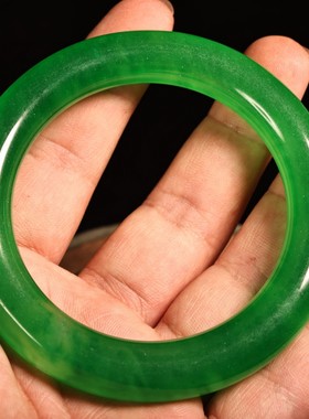 旧藏高冰老翠色满绿手镯老坑冰种帝王绿圆条手镯女款百搭气质玉镯